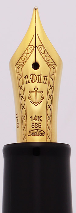 Sailor Precious Wood Fountain Pen - Kabazaiku Cherry Wood, Gold